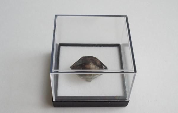 スモーキークォーツ Smokey Quartz - greenfloat