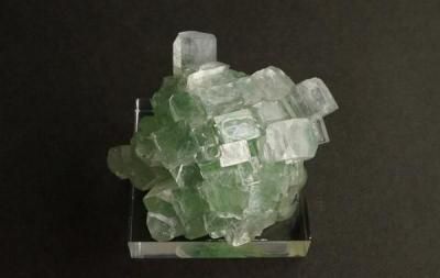 <img class='new_mark_img1' src='https://img.shop-pro.jp/img/new/icons5.gif' style='border:none;display:inline;margin:0px;padding:0px;width:auto;' />ݥե饤 Apophyllite