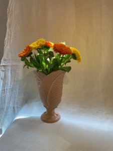 leaves fan shape vase / 葉のデザインの薄型の花器