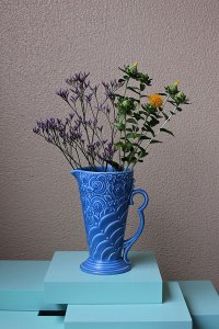 SOLD Flower relief jug with handle / 花柄のレリーフの花器