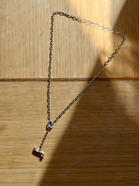 silver necklace with pillar hook / 神殿の柱のTバーのシルバー