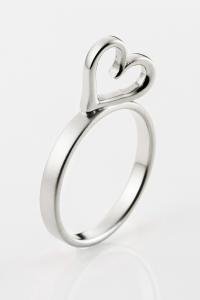 stand devil heart ring silver