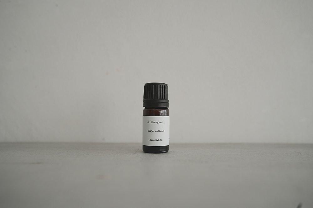 マジョラムスイート精油5ml - ∴chimugusui（チムグスイ