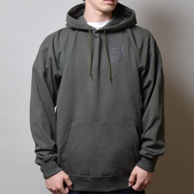 <img class='new_mark_img1' src='https://img.shop-pro.jp/img/new/icons7.gif' style='border:none;display:inline;margin:0px;padding:0px;width:auto;' />Back Channel Prillmal PULLOVER PARKA
