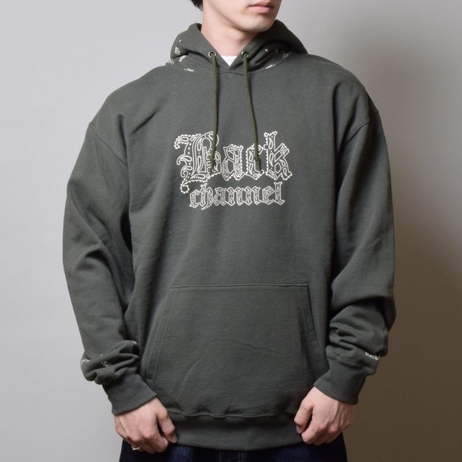<img class='new_mark_img1' src='https://img.shop-pro.jp/img/new/icons7.gif' style='border:none;display:inline;margin:0px;padding:0px;width:auto;' />Back Channel OLD ENGLISH PULLOVER PARKA