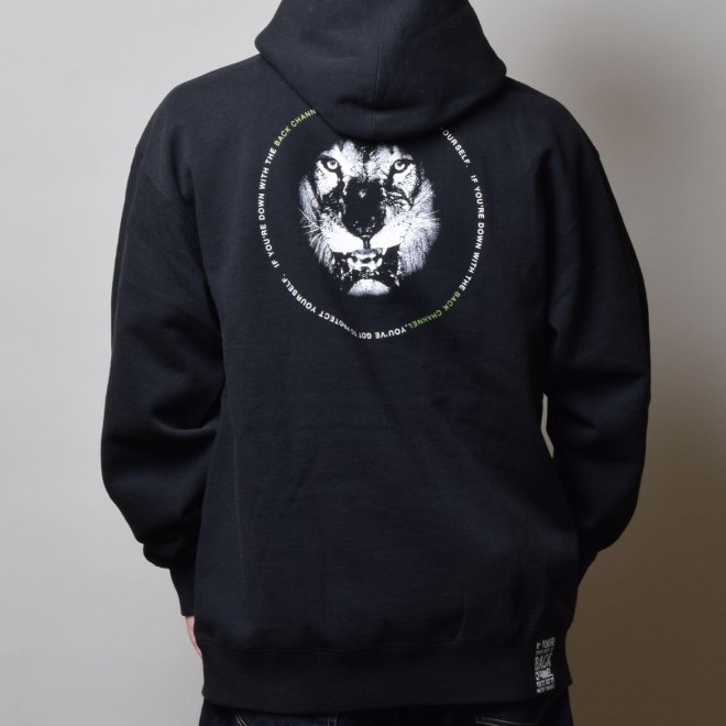 <img class='new_mark_img1' src='https://img.shop-pro.jp/img/new/icons7.gif' style='border:none;display:inline;margin:0px;padding:0px;width:auto;' />Back Channel BC LION PULLOVER PARKA