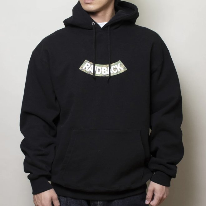 <img class='new_mark_img1' src='https://img.shop-pro.jp/img/new/icons7.gif' style='border:none;display:inline;margin:0px;padding:0px;width:auto;' />Back Channel raidback fabric HOODIE