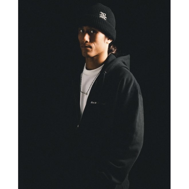 <img class='new_mark_img1' src='https://img.shop-pro.jp/img/new/icons7.gif' style='border:none;display:inline;margin:0px;padding:0px;width:auto;' />Back Channel BC LION ZIP HOODIE