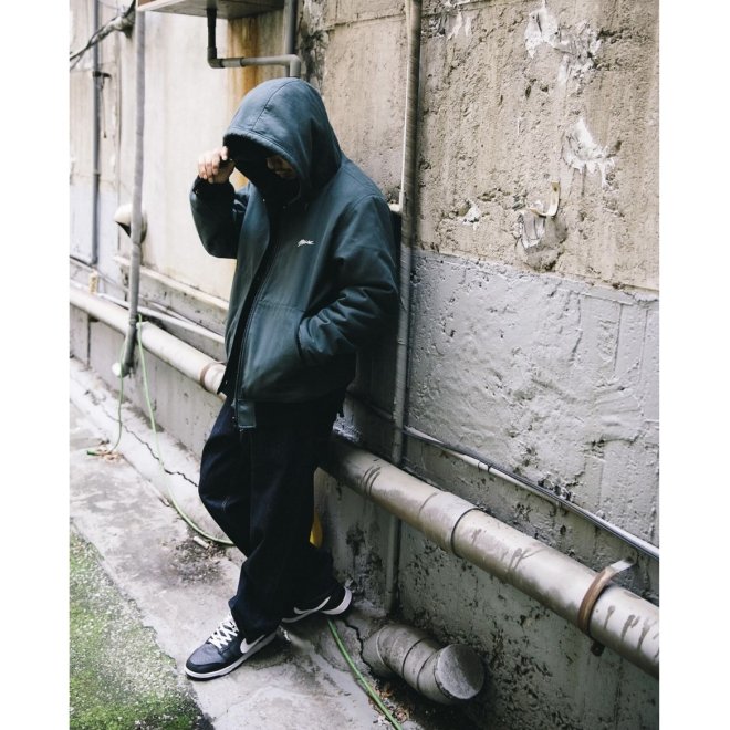 <img class='new_mark_img1' src='https://img.shop-pro.jp/img/new/icons7.gif' style='border:none;display:inline;margin:0px;padding:0px;width:auto;' />Back Channel REVERSIBLE HOODED JACKET