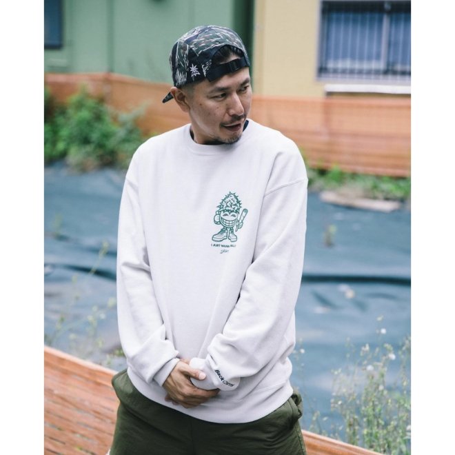 <img class='new_mark_img1' src='https://img.shop-pro.jp/img/new/icons7.gif' style='border:none;display:inline;margin:0px;padding:0px;width:auto;' />Back Channel Prillmal CREWNECK