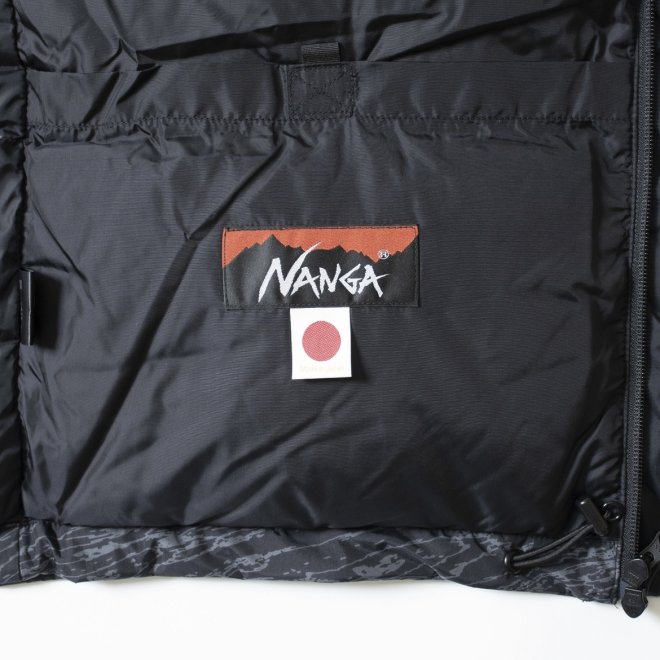 <img class='new_mark_img1' src='https://img.shop-pro.jp/img/new/icons7.gif' style='border:none;display:inline;margin:0px;padding:0px;width:auto;' />Back Channel NANGA HOODED DOWN JACKET