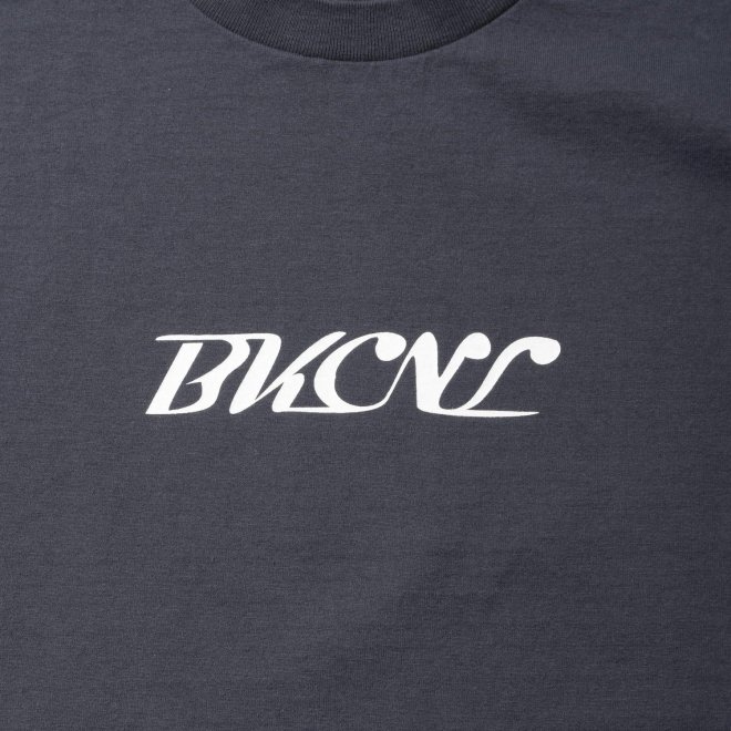 <img class='new_mark_img1' src='https://img.shop-pro.jp/img/new/icons7.gif' style='border:none;display:inline;margin:0px;padding:0px;width:auto;' />Back Channel OVAL LOGO TEE
