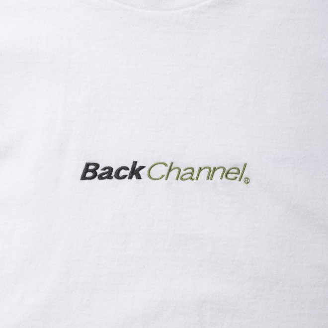 <img class='new_mark_img1' src='https://img.shop-pro.jp/img/new/icons7.gif' style='border:none;display:inline;margin:0px;padding:0px;width:auto;' />Back Channel OFFICIAL LOGO TEE