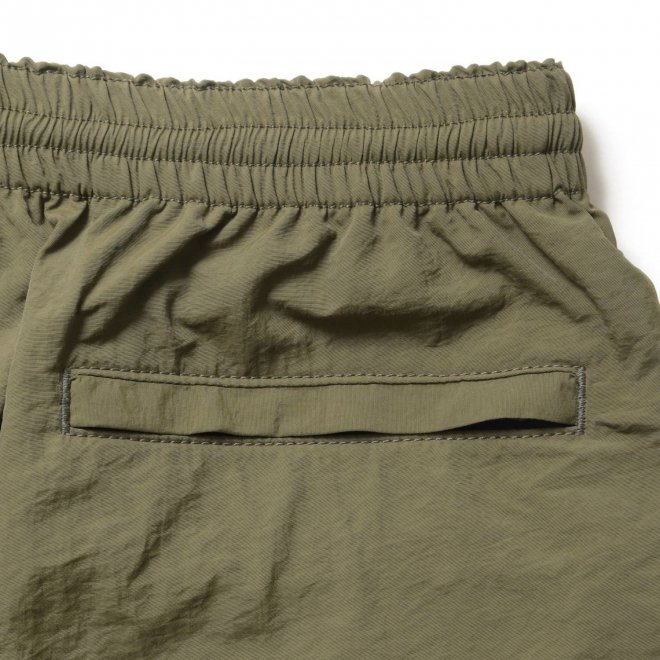 <img class='new_mark_img1' src='https://img.shop-pro.jp/img/new/icons20.gif' style='border:none;display:inline;margin:0px;padding:0px;width:auto;' />Back Channel OUTDOOR NYLON SHORTS (SHORT)