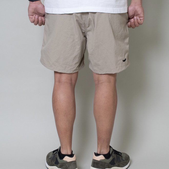 <img class='new_mark_img1' src='https://img.shop-pro.jp/img/new/icons20.gif' style='border:none;display:inline;margin:0px;padding:0px;width:auto;' />Back Channel OUTDOOR NYLON SHORTS (SHORT)