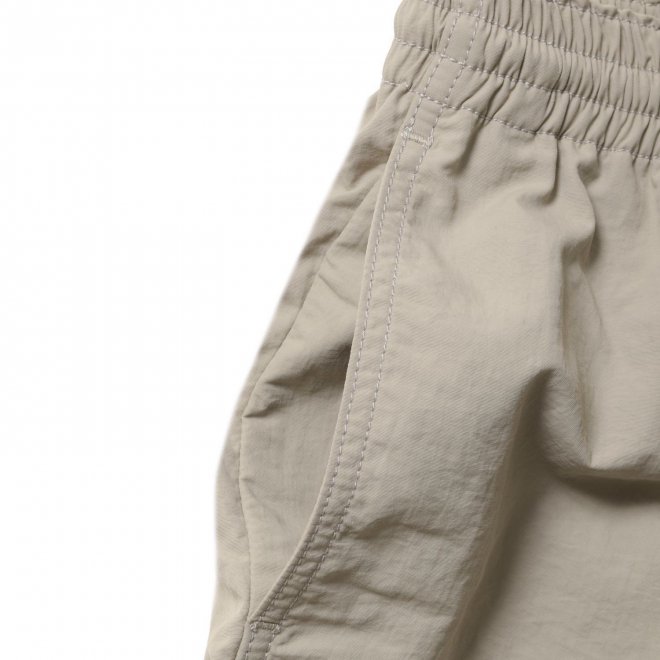 <img class='new_mark_img1' src='https://img.shop-pro.jp/img/new/icons20.gif' style='border:none;display:inline;margin:0px;padding:0px;width:auto;' />Back Channel OUTDOOR NYLON SHORTS (SHORT)