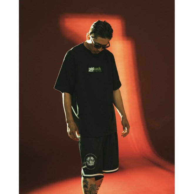 <img class='new_mark_img1' src='https://img.shop-pro.jp/img/new/icons7.gif' style='border:none;display:inline;margin:0px;padding:0px;width:auto;' />Back Channel raidback fabric TIGER TEE