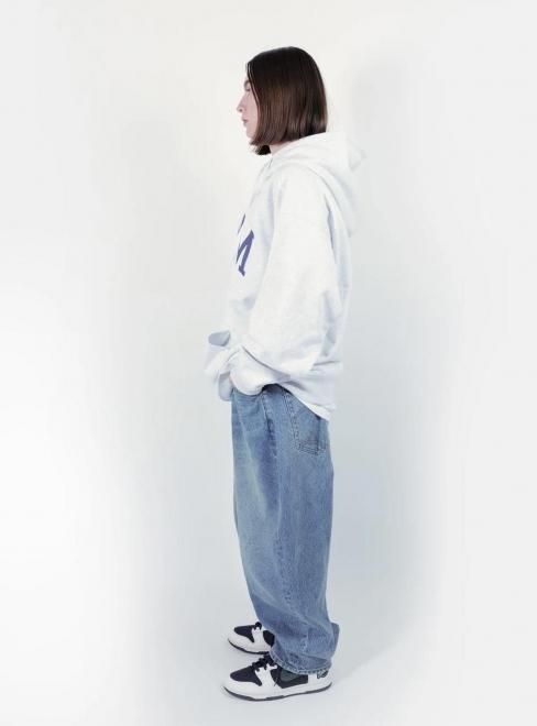 <img class='new_mark_img1' src='https://img.shop-pro.jp/img/new/icons7.gif' style='border:none;display:inline;margin:0px;padding:0px;width:auto;' />APPLEBUM åץХ APBM SWEAT PARKA