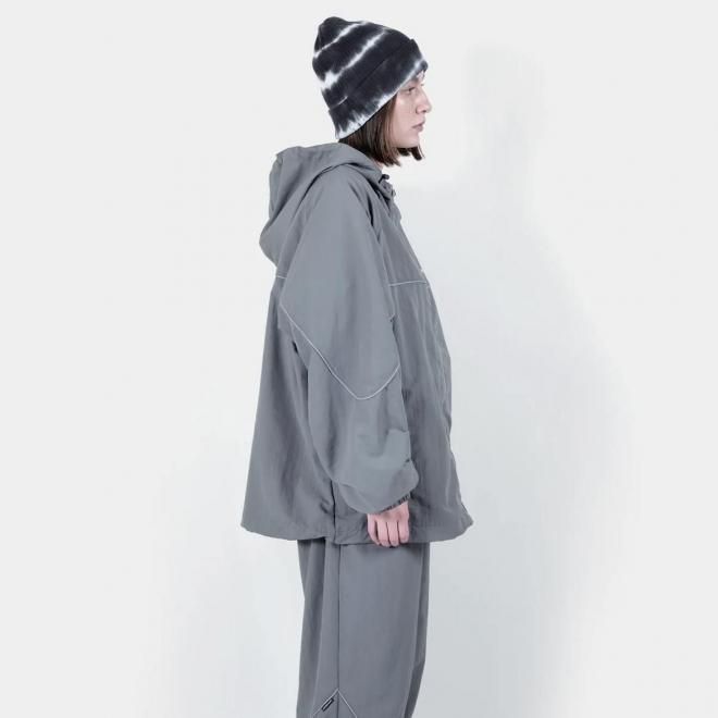 <img class='new_mark_img1' src='https://img.shop-pro.jp/img/new/icons7.gif' style='border:none;display:inline;margin:0px;padding:0px;width:auto;' />APPLEBUM åץХ NYLON TRACK JACKET
