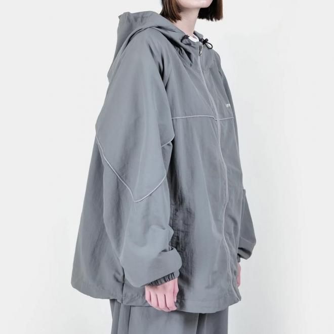 <img class='new_mark_img1' src='https://img.shop-pro.jp/img/new/icons7.gif' style='border:none;display:inline;margin:0px;padding:0px;width:auto;' />APPLEBUM åץХ NYLON TRACK JACKET