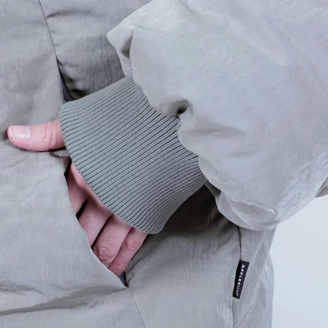 <img class='new_mark_img1' src='https://img.shop-pro.jp/img/new/icons7.gif' style='border:none;display:inline;margin:0px;padding:0px;width:auto;' />APPLEBUM åץХ SHORT PUFF HOOD JACKET