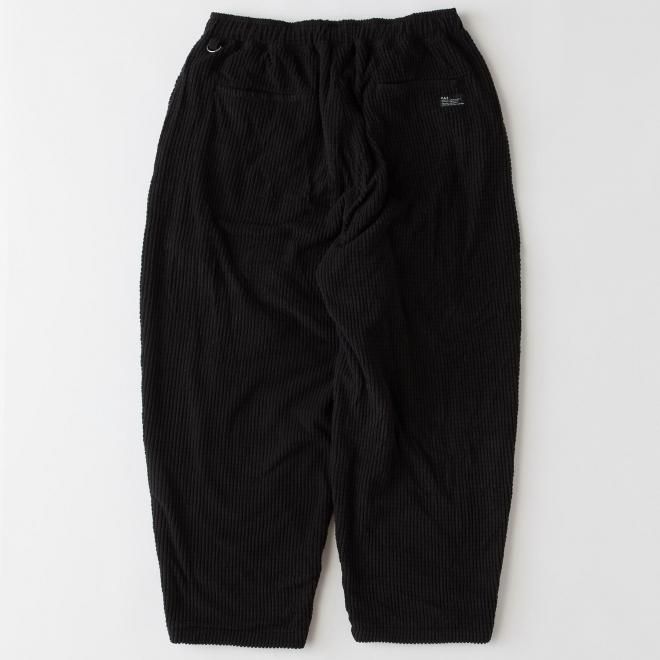 <img class='new_mark_img1' src='https://img.shop-pro.jp/img/new/icons7.gif' style='border:none;display:inline;margin:0px;padding:0px;width:auto;' />F.A.T. エフエーティー GRIDLACKS