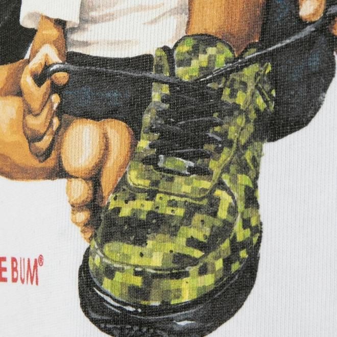 <img class='new_mark_img1' src='https://img.shop-pro.jp/img/new/icons7.gif' style='border:none;display:inline;margin:0px;padding:0px;width:auto;' />APPLEBUM ¥¢¥Ã¥×¥ë¥Ð¥à ¡ÈBRAND NEW KICKS (PIXEL CAMO)¡É T-SHIRT