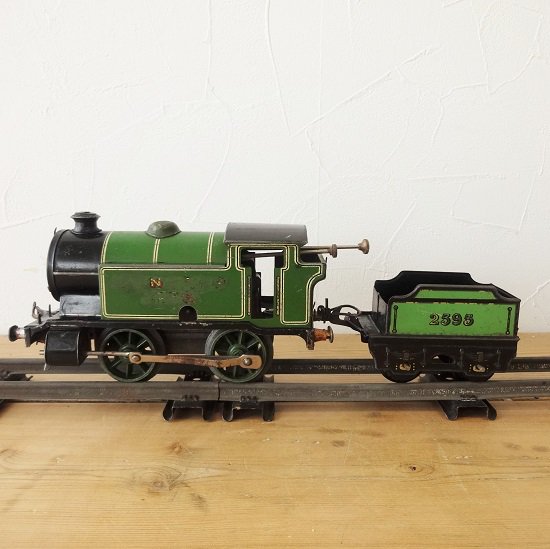 イギリス HORNBY ブリキの鉄道模型シリーズ 機関車 ゼンマイ式 緑