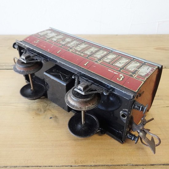 イギリス　HORNBY　ブリキの鉄道模型シリーズ　客車　Ｃ - drop antiques ドロップアンティークス アンティーク家具と雑貨