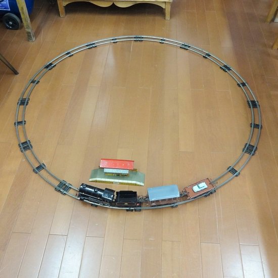 イギリス　HORNBY　ブリキの鉄道模型シリーズ　レール　コーナー3本セット - drop antiques ドロップアンティークス  アンティーク家具と雑貨