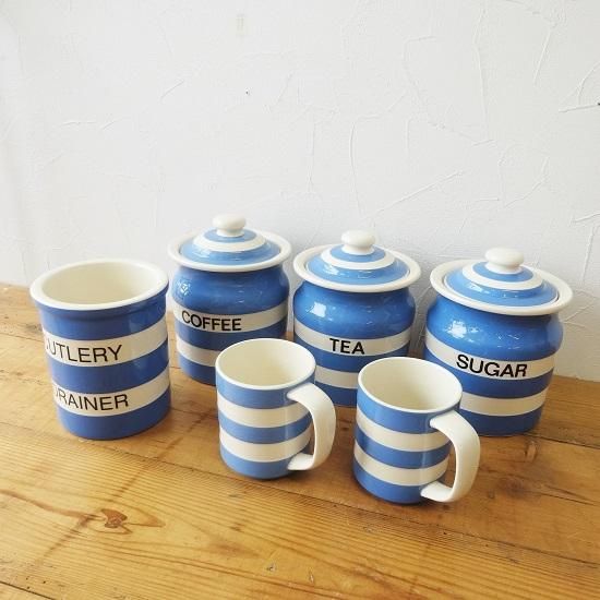 お値下げ致しました。イギリス製、コーニッシュウェアの麺棒 TG Green T.G.GREEN コーニッシュウェア カトラリードレイナー クローバー