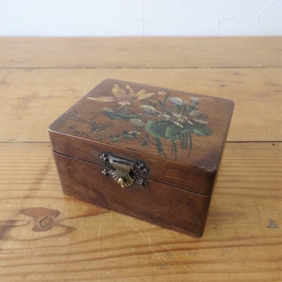 フランス　アンティーク　小さな木製BOX　フラワーペイント　スーベニア　可愛い！