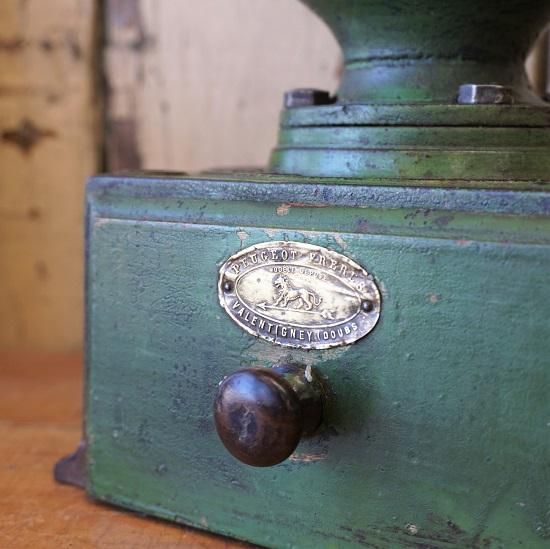 コーヒーミル　プジョー　PEUGEOT　アンティーク　フランス　no.219 フランス アンティーク Peugeot プジョー コーヒーミル A