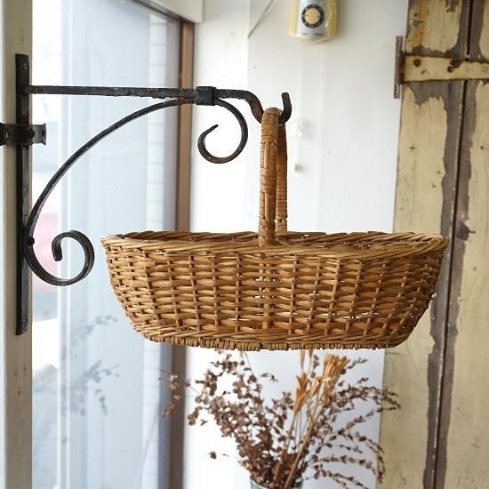 イギリス アンティーク アイアンのハンギングブラケット