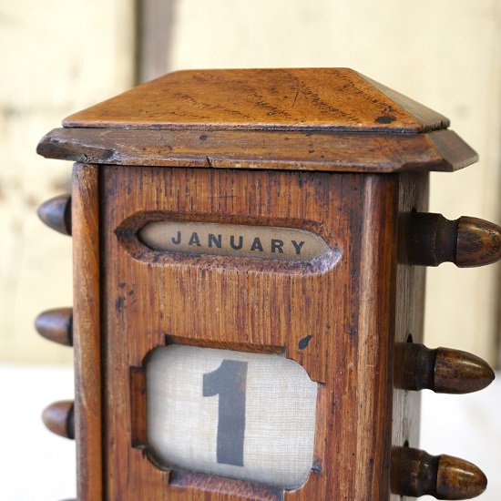 イギリス アンティーク 木製デスクカレンダー 万年カレンダー - drop 