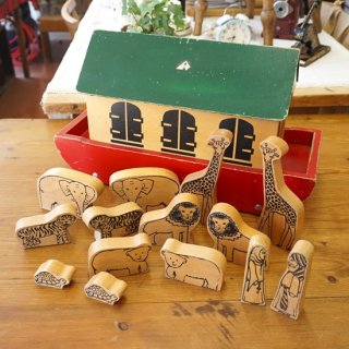 イギリス　ヴィンテージ　木製玩具　ノアの方舟　おもちゃ