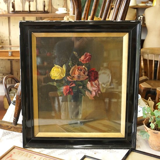 イギリス アンティーク 額 フレーム 油絵 「ROSES」 静物画 薔薇 バラ ５１×４６ - drop antiques ドロップアンティークス  アンティーク家具と雑貨