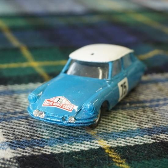 Citroën DS19 1959 モンテカルロラリー 車番176 Citroën DS19 1959 モンテカルロラリー 車番176 - メルカリ