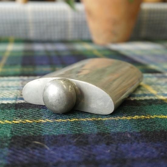 イギリス ヴィンテージ イングリッシュピューターのヒップフラスコ