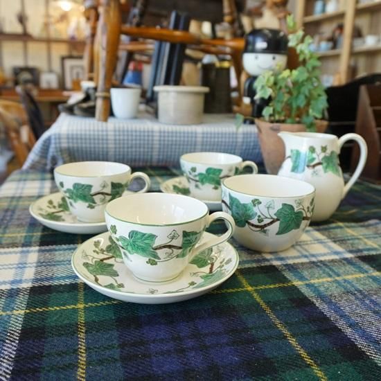 イギリス　ヴィンテージ　WEDGWOOD　ウェッジウッド　「ナポレオンアイビー」　ミルクピッチャー　クリーマー - drop antiques  ドロップアンティークス アンティーク家具と雑貨