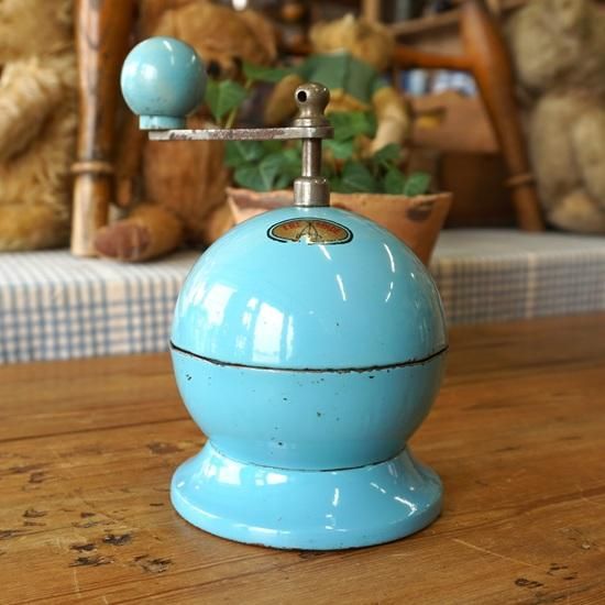 TRE SPADE イタリア製 ヴィンテージコーヒーミル グラインダー 古道具 Tre spade coffee grinder - Etsy 日本