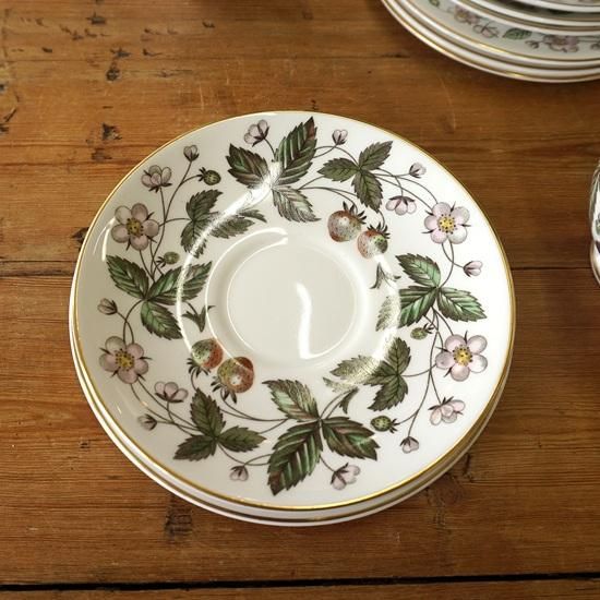 イギリス ヴィンテージ WEDGWOOD ウェッジウッド 「ストロベリー
