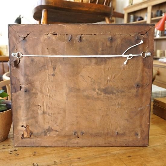 イギリス アンティーク とても古そうなネコの刺繍 木製フレーム