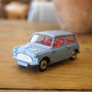 <img class='new_mark_img1' src='https://img.shop-pro.jp/img/new/icons1.gif' style='border:none;display:inline;margin:0px;padding:0px;width:auto;' />ꥹơߥ˥CORGI MORRIS MINI-MINOR