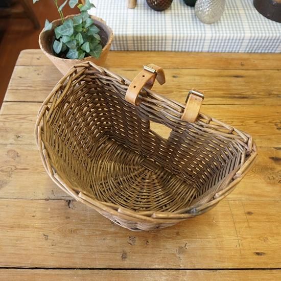 イギリス ヴィンテージ 天然素材のバスケット 自転車用 買い物かご
