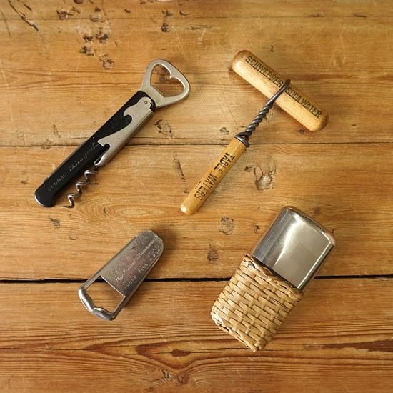 イギリス ヴィンテージ 小ぶりな籐編みのスキットル - drop antiques