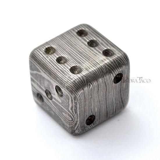 鉄枠 サイコロ 202407311.jpg