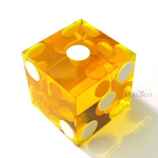 イエローサイコロ