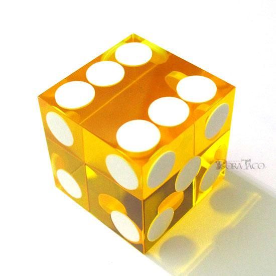 シリアル番号なし／カジノ用サイコロ 19mm【イエロー】 - クトゥルフ