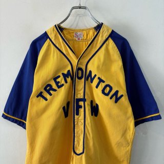 <img class='new_mark_img1' src='https://img.shop-pro.jp/img/new/icons1.gif' style='border:none;display:inline;margin:0px;padding:0px;width:auto;' />1950s two tone cotton baseball shirts . size 40 . 
